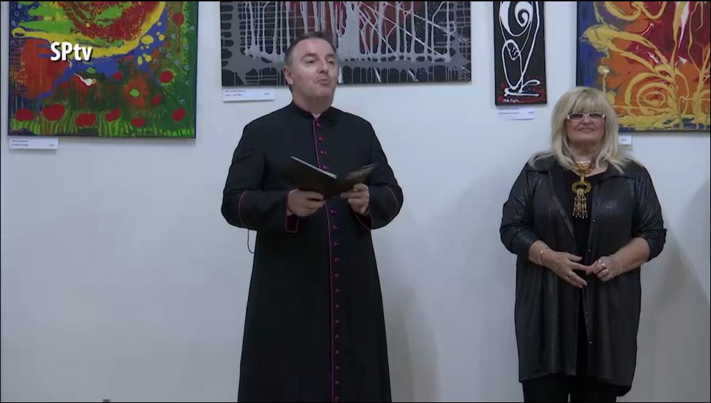 Kiállítás Nyílt A Fészek Ifjúsági Központban